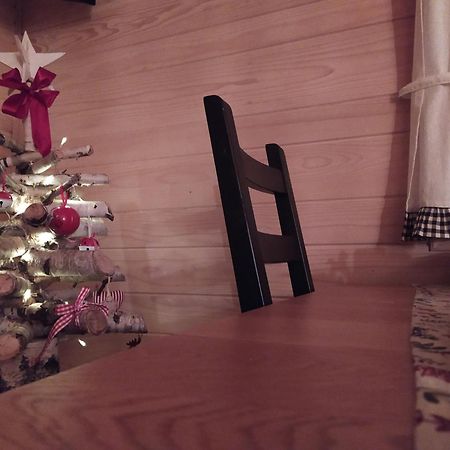 Vodenica Vrelo Chalets Vrelo Korenicko ห้อง รูปภาพ